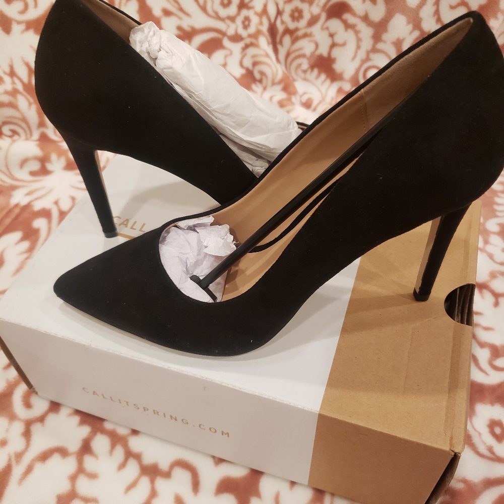 Call it Spring Black Heel Pumps 9.5